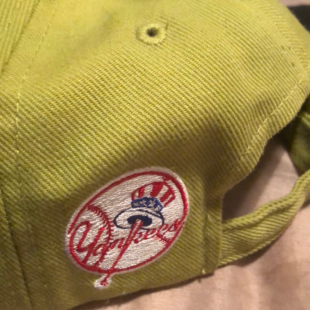 Baseball cap - Picture 3 of 3